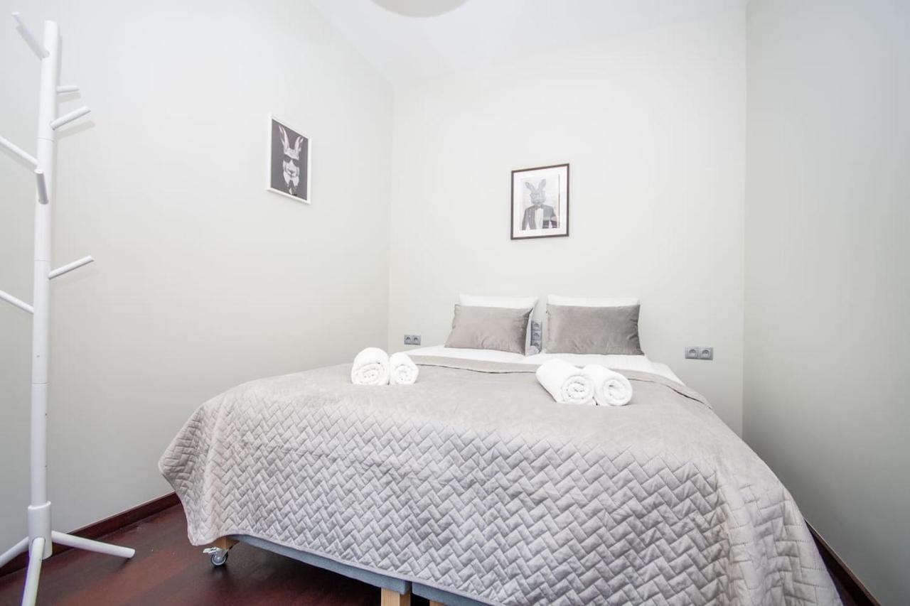 Inpoint 2-Bedrooms Apartment With Private Garden And Free Parking Краков Экстерьер фото